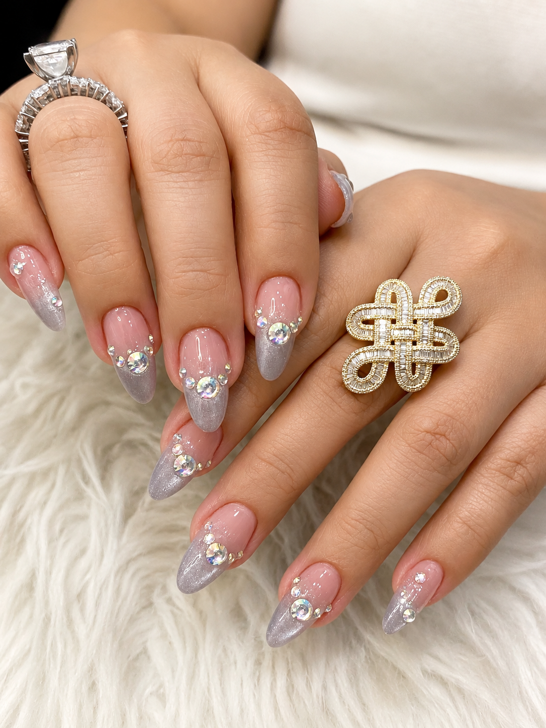 Silver pink nail design